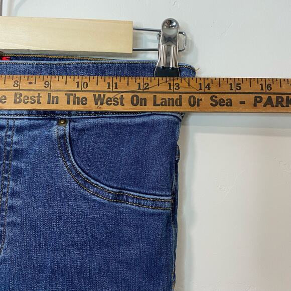 SPANX Women's Cropped Flare Denim Jeans Medium Wash Blue Small Stretch Pull On - Picture 11 of 11
